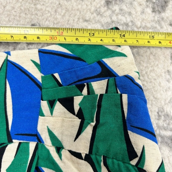 NWOT ZARA Blue and Green Geometric Linen Shorts Women’s size Medium M - Picture 6 of 7
